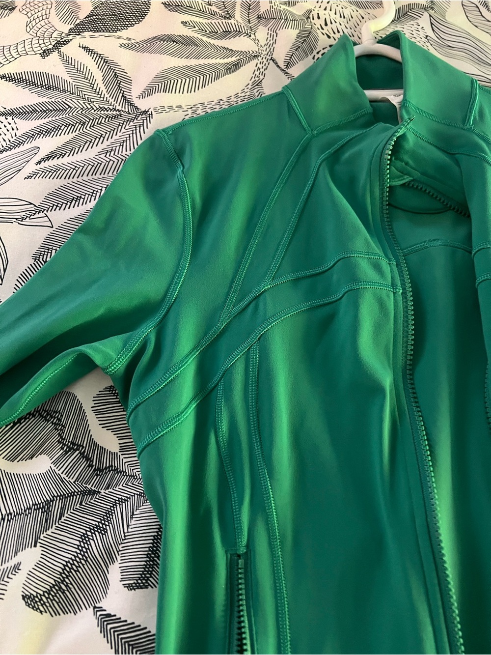 Lululemon Women’s Green Full-Zip Jacket